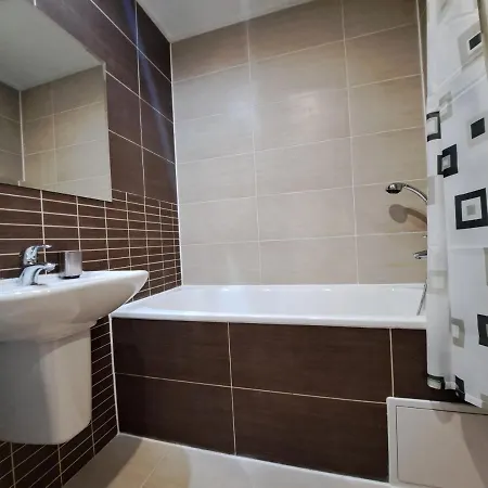 Apartment Alma *